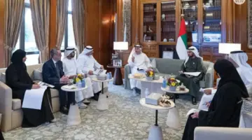 حمدان بن زايد يوجه بتسريع تشغيل محطتي طيران الاتحاد في مدينة زايد وليوا