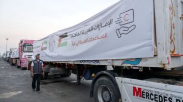 خمس قوافل إماراتية تصل غزة محملة بـ 980 طناً من المساعدات الإغاثية العاجلة