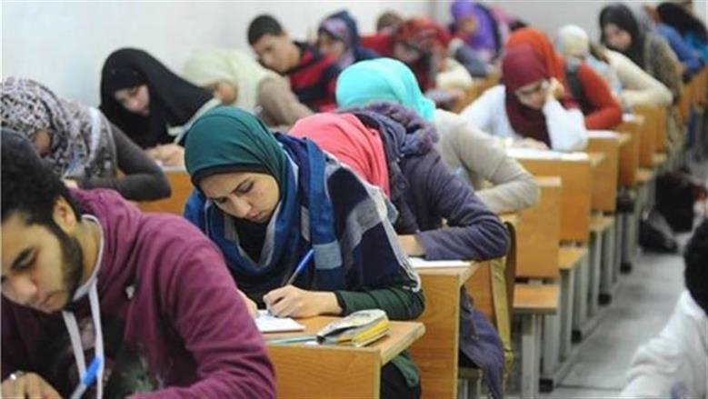 خيارات جامعية متاحة لطلاب الشعبة الأدبية الحاصلين على مجموع 65 بالمئة هذا العام