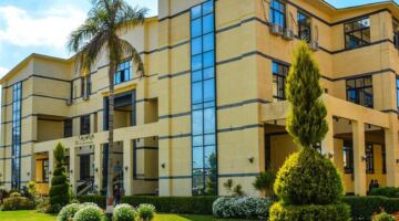 قائمة كليات الصيدلة الأكثر توفيراً للمصاريف الدراسية في الجامعات المصرية لهذا العام