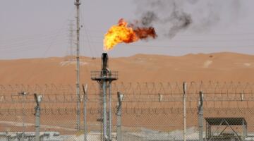 مشروع مصفاة نفط سعودية أمريكية بتكلفة 5 مليارات دولار خارج مضيق هرمز