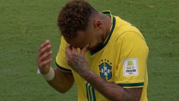 نيمار يضع حداً لمسيرته مع منتخب البرازيل بعد سنوات من التألق الدولي
