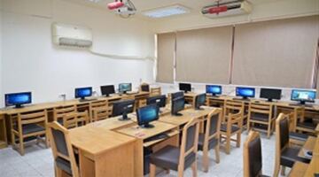 أفضل 5 كليات جامعية تضمن للطلاب فرص عمل واعدة بعد التخرج مباشرة