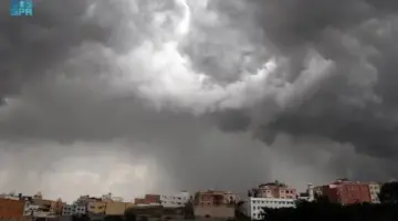 الأرصاد تطلق إنذاراً جوياً شديد اللهجة لسكان 5 مناطق بالمملكة بسبب الأمطار
