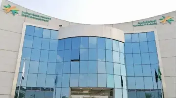 السعودية تتيح نقل خدمات العمالة الوافدة من المنشآت التجارية إلى الأفراد مباشرة
