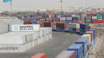 الميناء الجاف بالرياض يعزز عمليات الشحن اللوجستي وتدفق الحاويات نحو دول الخليج