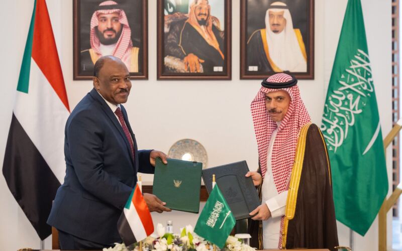 تأثير الاستراتيجية السعودية في حماية أمن الحدود المشتركة بين الرياض والخرطوم
