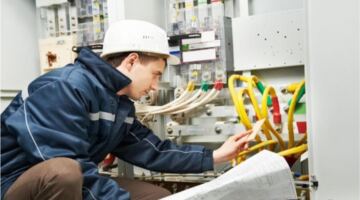 تخصصات هندسة الكهرباء تفتح أبواب التوظيف أمام الخريجين في القاهرة ومختلف المحافظات