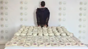 حرس الحدود يطيح بشبكة تهريب دولية تضم قرابة ألفي متهم ومخدرات بالطن