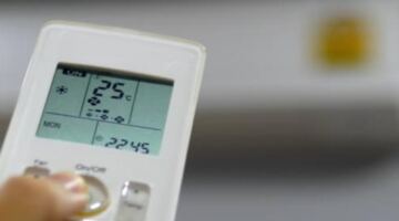 خاصية خفية في ريموت التكييف تحمي إعداداتك وتخفض فاتورة استهلاك الكهرباء الشهرية