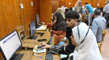 خيارات الكليات المتاحة لطلاب المرحلة الأولى من الشعبة الأدبية بتنسيق الجامعات 2026