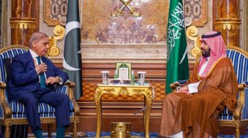 شريف يقود وفداً باكستانياً إلى السعودية لبحث ملفات إقليمية حساسة ومصيرية