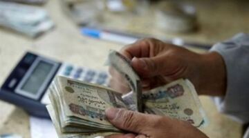 قانون العمل يحدد حالة استثنائية لإنهاء عقود الموظفين قبل انتهاء فترتها المحددة