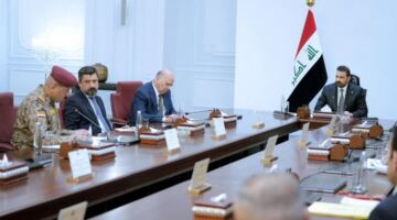كواليس لقاء الزيدي مع رئيس الاستخبارات السعودية وتداعيات تأجيل رد الفصائل المسلحة