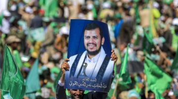 تحركات حوثية مفاجئة تجاه أنقرة وإسلام آباد لاستمالتهما في ملف الأزمة السعودية