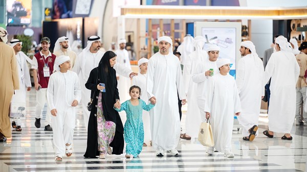 تحويل مخلفات الأخشاب إلى مجسمات فنية مبتكرة بمشروع تحنيط مستدام جديد