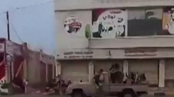 تداعيات عسكرية لافتة بعد سقوط المخا وتأثيرها المباشر على تأمين باب المندب وتعز