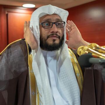 رحيل الشيخ إبراهيم المدني مؤذن المسجد الحرام بعد مسيرة حافلة بصوت الأذان