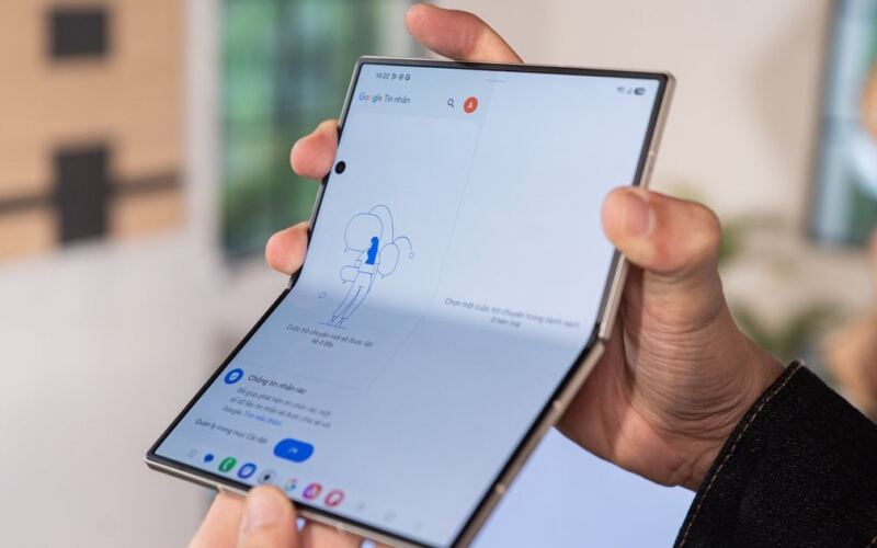سامسونج تبتكر تقنية هندسية جديدة لتقليل وزن هاتف جالاكسي زد فولد 8