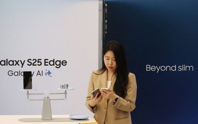 سامسونج تدرس إعادة إحياء هواتف Galaxy Edge بتصميم مبتكر يغير قواعد المنافسة