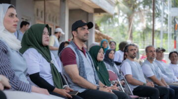 سلطان بن أحمد يختتم جولة ميدانية تفقد خلالها مشروعات خيرية في إندونيسيا