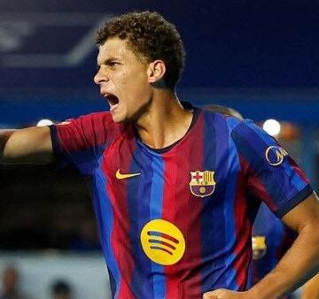 محمد فارس يصف مشاركة حمزة عبد الكريم مع برشلونة بالإنجاز التاريخي للكرة المصرية