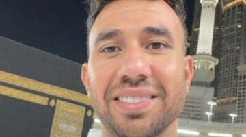 محمود حسن تريزيجيه يؤدي مناسك العمرة قبل مواجهة فريقه المرتقبة في دوري روشن
