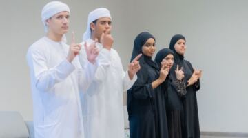 هيئة الشارقة للمتاحف تطلق مبادرات نوعية لدمج ذوي الإعاقة السمعية في الفعاليات المجتمعية